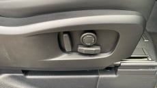 Land Rover Defender 3.0 D250 X-Dynamic SE 90 3dr Auto Diesel Estate